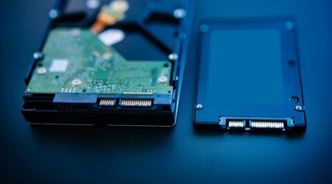 مقایسه هاردهای SSD و HDD