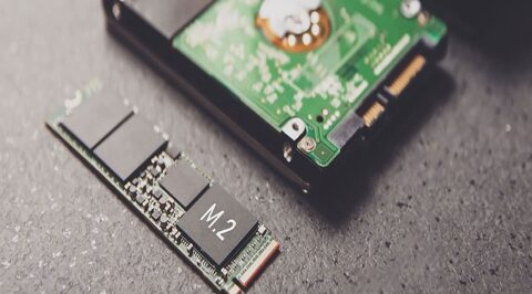 تفاوت‌های ظاهری بین HDD و SSD
